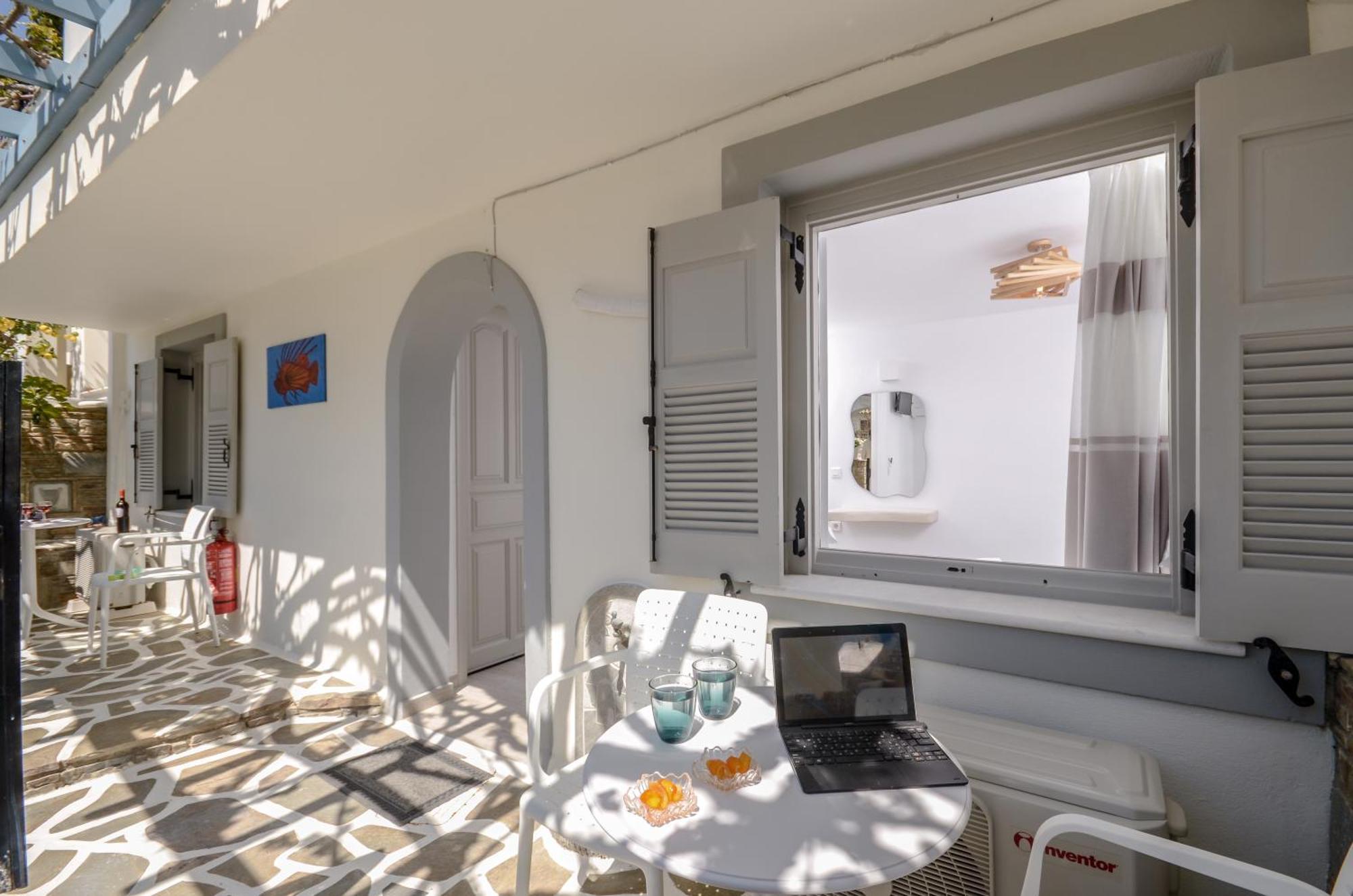 Sofi Pension Naxos City Extérieur photo