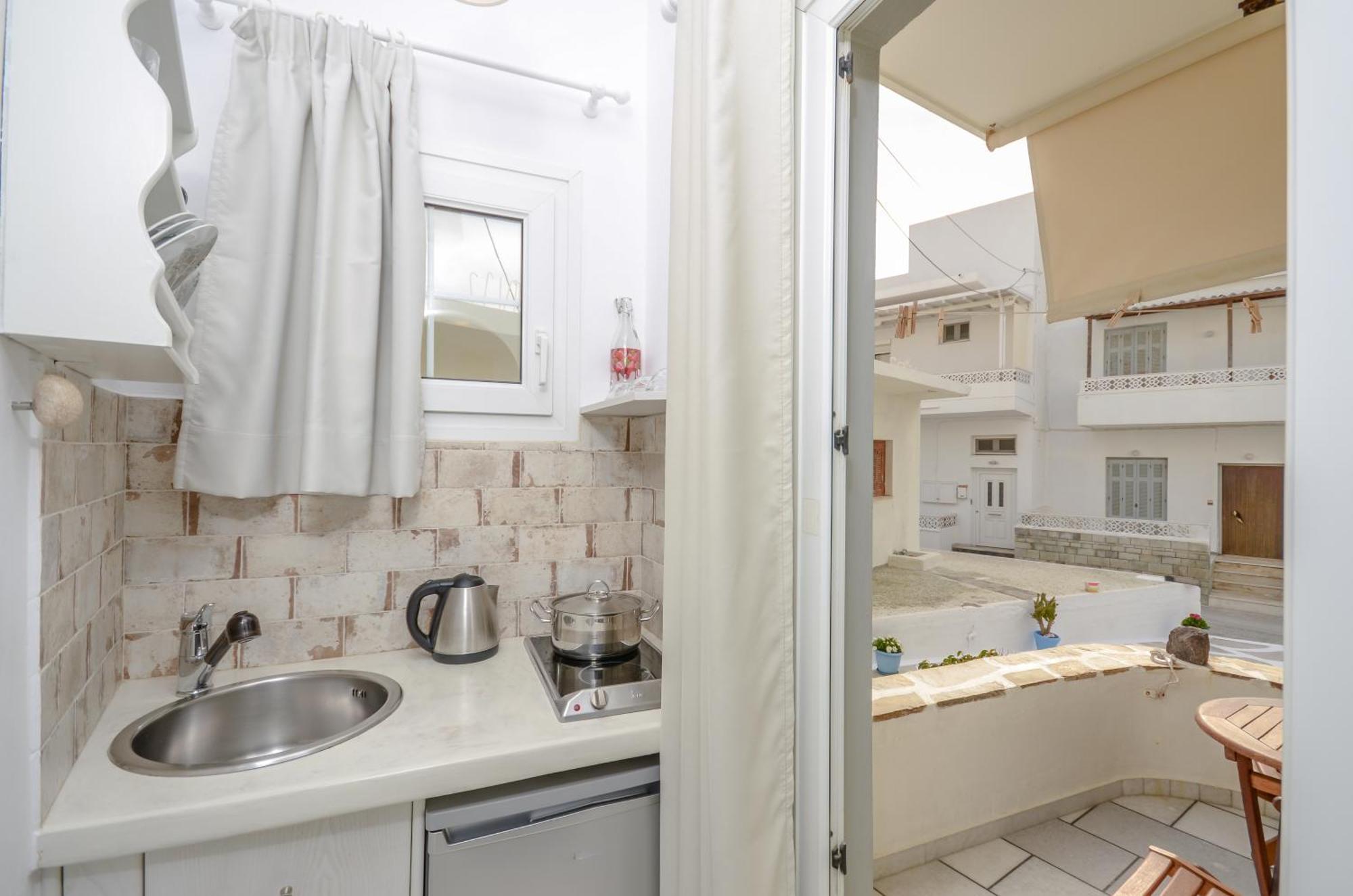 Sofi Pension Naxos City Extérieur photo